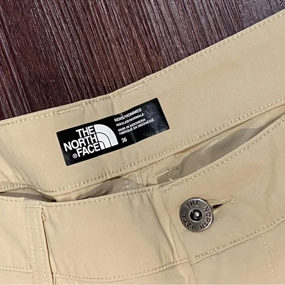 The North Face Pants - Picture 4 of 6